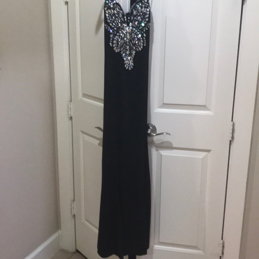 Black strapless formal size 1/2 NWT